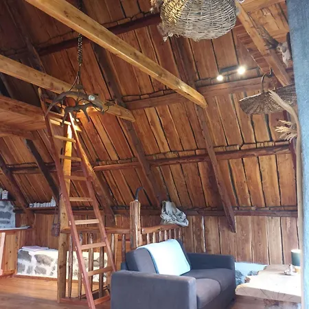 Chalet Du Puy Sejour Insolite Vue Panoramique Villars-Colmars