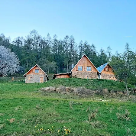 Du Puy Sejour Insolite Vue Panoramique Chalet *