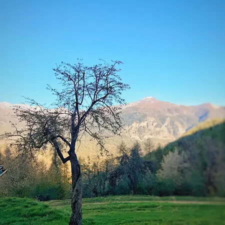 Du Puy Sejour Insolite Vue Panoramique Chalet Villars-Colmars